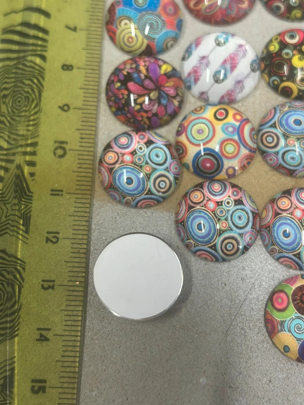 Lot de 18 cabochons à motifs en verre de 18mm – photo 5